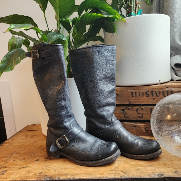 Frye "Veronica"genuine leather black boots - Picture 3 of 5